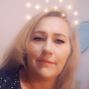 Meet your Posher, Esperanza